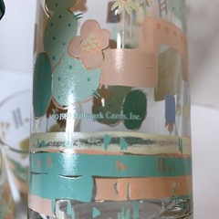 Vintage 1989 Hallmark Collectable Glasses 4- 6 1/4″ High Peach and Mint Green