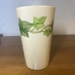 Franciscan Ivy 5″ Tumbler Cup Vintage USA Porcelain Green Leaf MCM Small Crack
