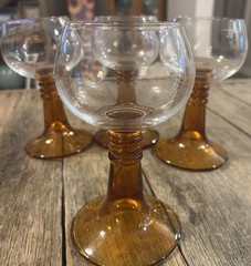 Set Of 4 Roemer Luminarc Ribbed Amber Stem Beehive Wine Glasses