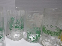 MIXED VTG LOT OF ELEVEN DRINKING GLASSES DIFFERENT PATTERNS