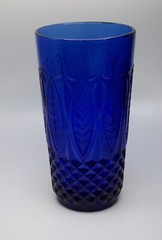 AVON ROYAL SAPPHIRE COBALT BLUE 14 OZ TUMBLER /ICED TEA GLASS