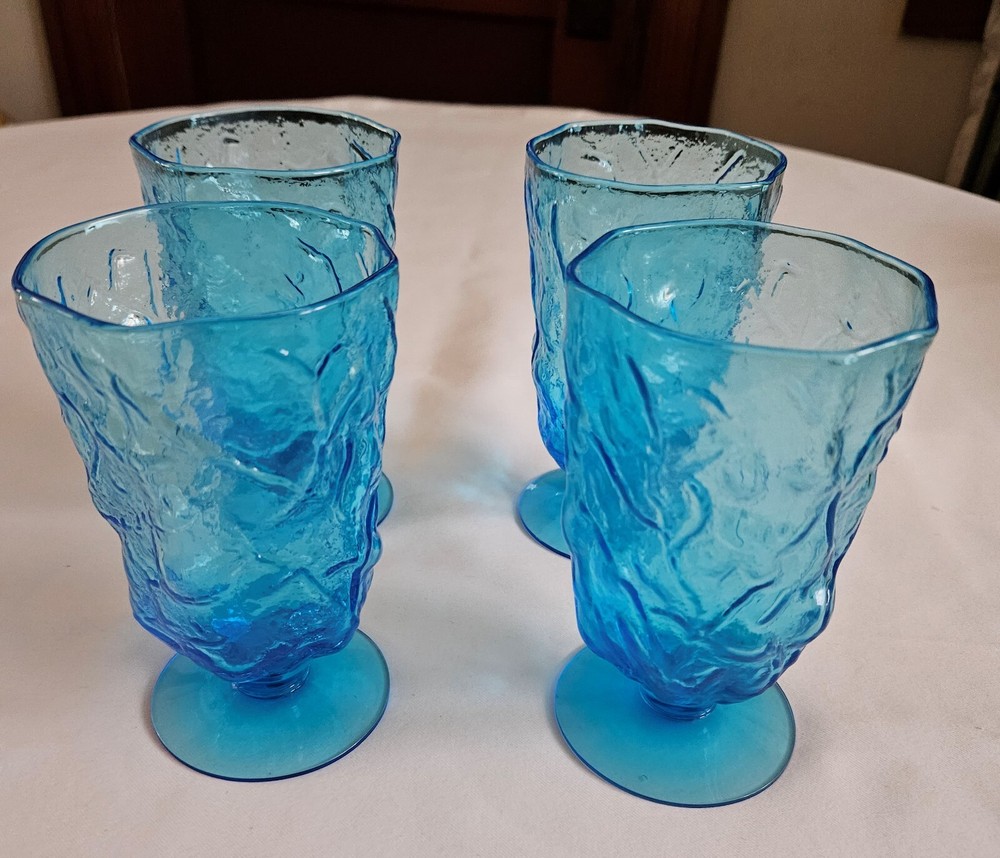 4 Morgantown Seneca Driftwood Glass Peacock Blue Crinkle Footed Goblets Tumblers