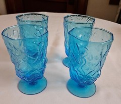 4 Morgantown Seneca Driftwood Glass Peacock Blue Crinkle Footed Goblets Tumblers