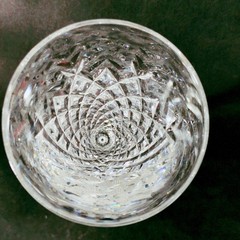 WATERFORD 12 DAYS of CHRISTMAS CHAMPAGNE FLUTE, 2 Turtle Doves, 10 1/4″