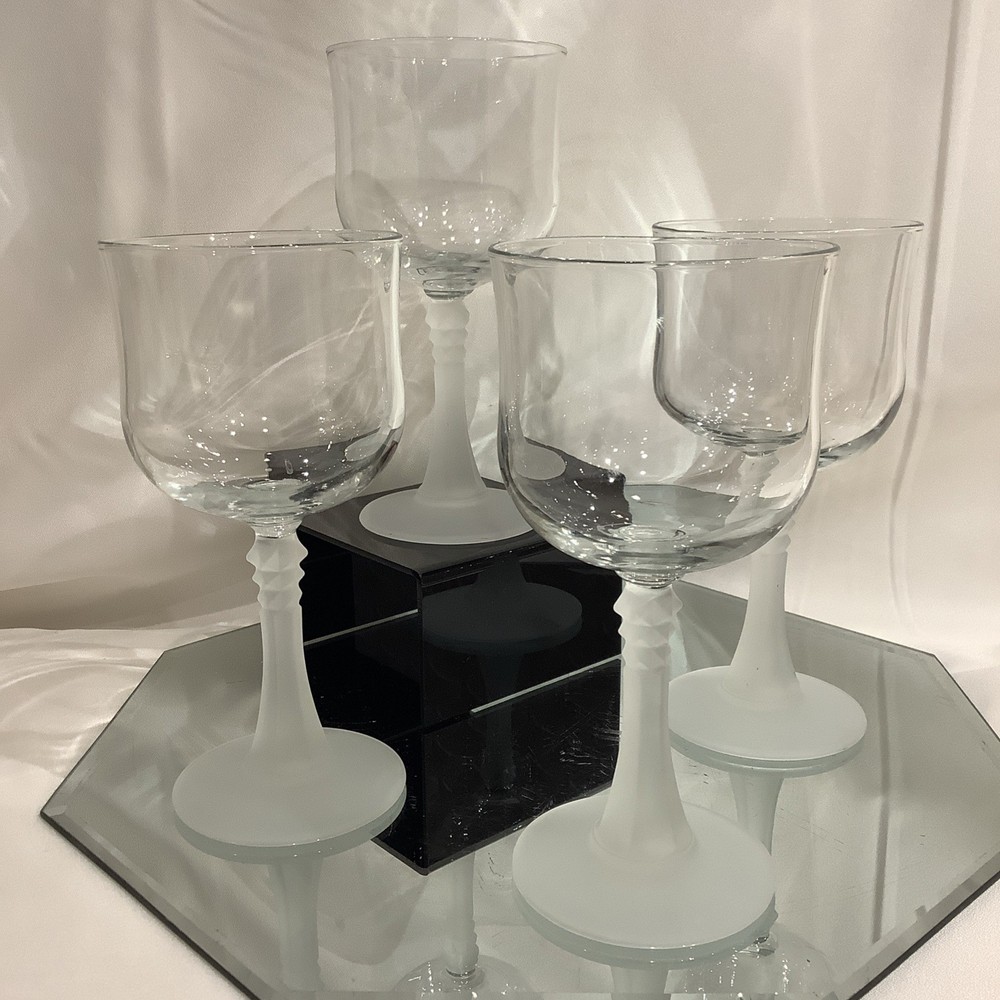 Vintage Cristal D’Arques Frosted Spiked Stem 6.5” Wine Glass CRA37 – Set of 4