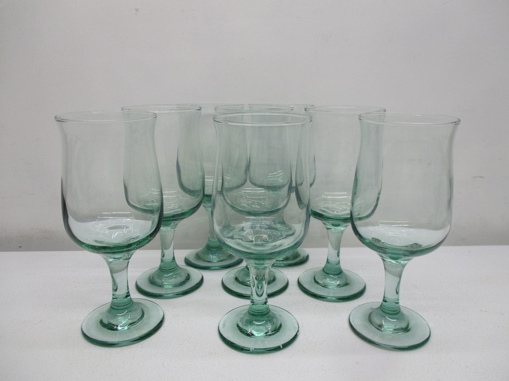 Set Of 8 Libbey Tulip Spanish Green 7″ Wine/Water Glass Goblet