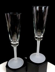 Brilliant Crystal Clear Frosted Stem 2 Piece 4oz Vintage 8 1/2″ Champagne Flutes