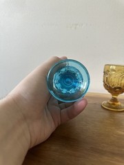 Vintage L.E. Smith Moon & Stars Peacock Blue And Amber Yellow Glass Cordial Cups