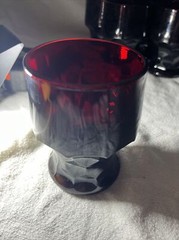 Georgian Ruby Red Honeycomb Thumbprint 9oz Tumbler Set of 16 4.25″