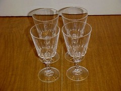 Cristal D’Arques Durand Crystal Wine Glass Set