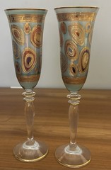 Set of 2 VIETRI Regalia Aqua Champagne Flutes Hand Painted 14K Gold Italy