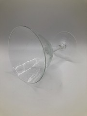 4 VINTAGE BEAUTIFULLY ETCHED Stemware/Cordial Glasses 4 3/4” Tall