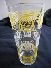 SWANKY SWIG Sultana Jelly 16oz Glass Yellow/White E-7 Leaf Leaves 6 1/4″ Tumbler