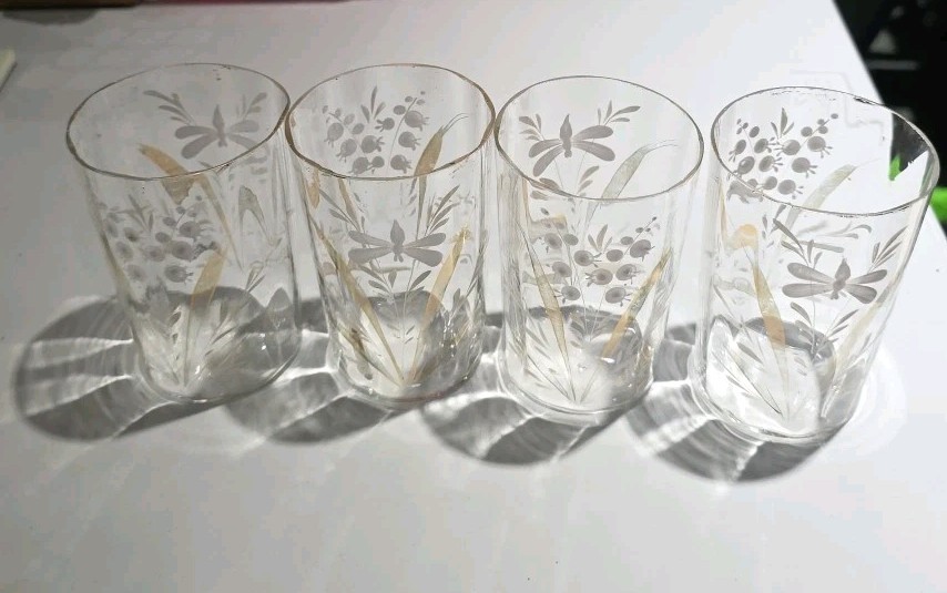 Set 4 Antique Etched Handblown Clear Glass Tumblers 4″ High, Floral & Dragonfly