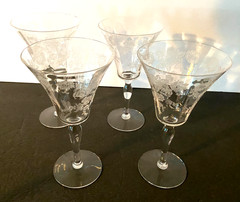 Vintage Etched Floral Flower Rose Wine Glasses Set of 4 Goblets 7″