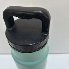 YETI Rambler 26 oz Stainless Steel Bottle Chug Cap – Blue