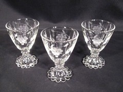 Standard Glass Liquor Cocktail Glasses Cut to Gray Grape Design Set of 7