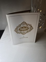 Shannon By Godinger 24% Lead Crystal Dublin Highball Glass 5.5″ H 10oz Slovakia