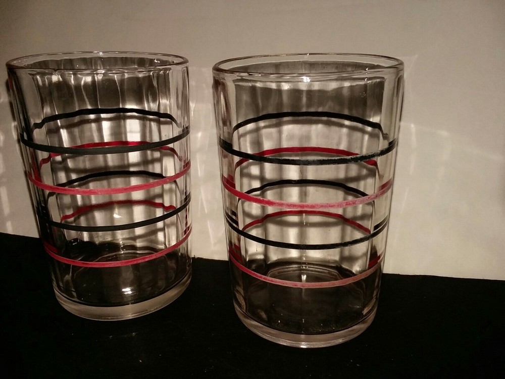 2 Vtg Mid Century Juice glasses- Colored Stripes on Clear Glass Red & blue 3.25″