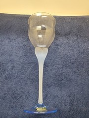 Set of 2 Mikasa Sea Mist Sapphire Frosted Stem Wine Glasses LK
