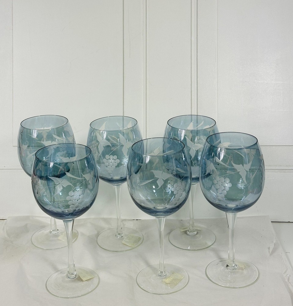 6 Royal Gallery Blue Water Goblet Grape Design