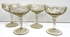 Iridescent Depression Champagne Glasses Etched Starburst Floral 4 3/4″ Lot of 4