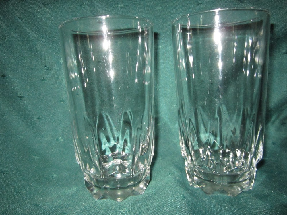 Pair of Clear Glass Highball Glasses~VG~Cut Glass Bottoms