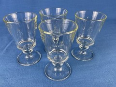 4 La Rochere Napoleon Bee Stemmed Glasses 5.5” holds 6 oz Excellent Condition