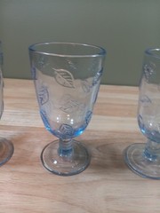 4 Vintage Ice Blue Glass Goblets Raised Leaf Pattern 10oz