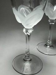 Set of 5 Cristal D’Arques Durand Florence Wine Glasses 6.75″ Frosted Petal Stem