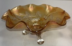 Nice Vintage Carnival Glass Bowl Dugan Cherries Ruffled Edge 8” Diameter 3 Legs