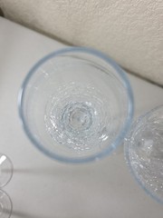 Set Of 2 Pier 1 Reflections Clear Crackle Glass Champagne Wine Flutes 9 7/8”