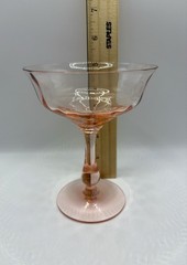 Vintage Fry Glass Pink 💕 Straight Optic 5 1/8″ Saucer Champagnes EUC Pretty