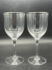 Crystal wine glass with platinum rim, 7 1/2″ high