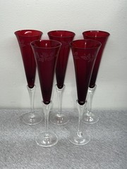 Lenox Ruby Red Holly Etched Champagne Flutes Set Of 5 Christmas Glass Holly 11″