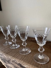 Vintage Wales Laurel By Bryce Polished Cut Wafer Stem Clear Glass Cordials