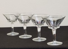 (4) Vtg Italian Fidenza Vetraria «Sorrento» Champagne – Martini -Sherbet Coupes