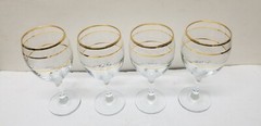 4 PASABAHCE GOLD RINGS BANDS WHITE EMBOSSED FILIGREE GLASS WINE GOBLETS 7 1/8″