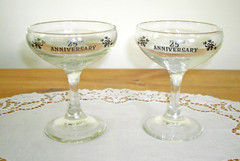 Vintage 25th WEDDING ANNIVERSARY 4″ Clear Stemmed Glasses ~ Set of 2 ~