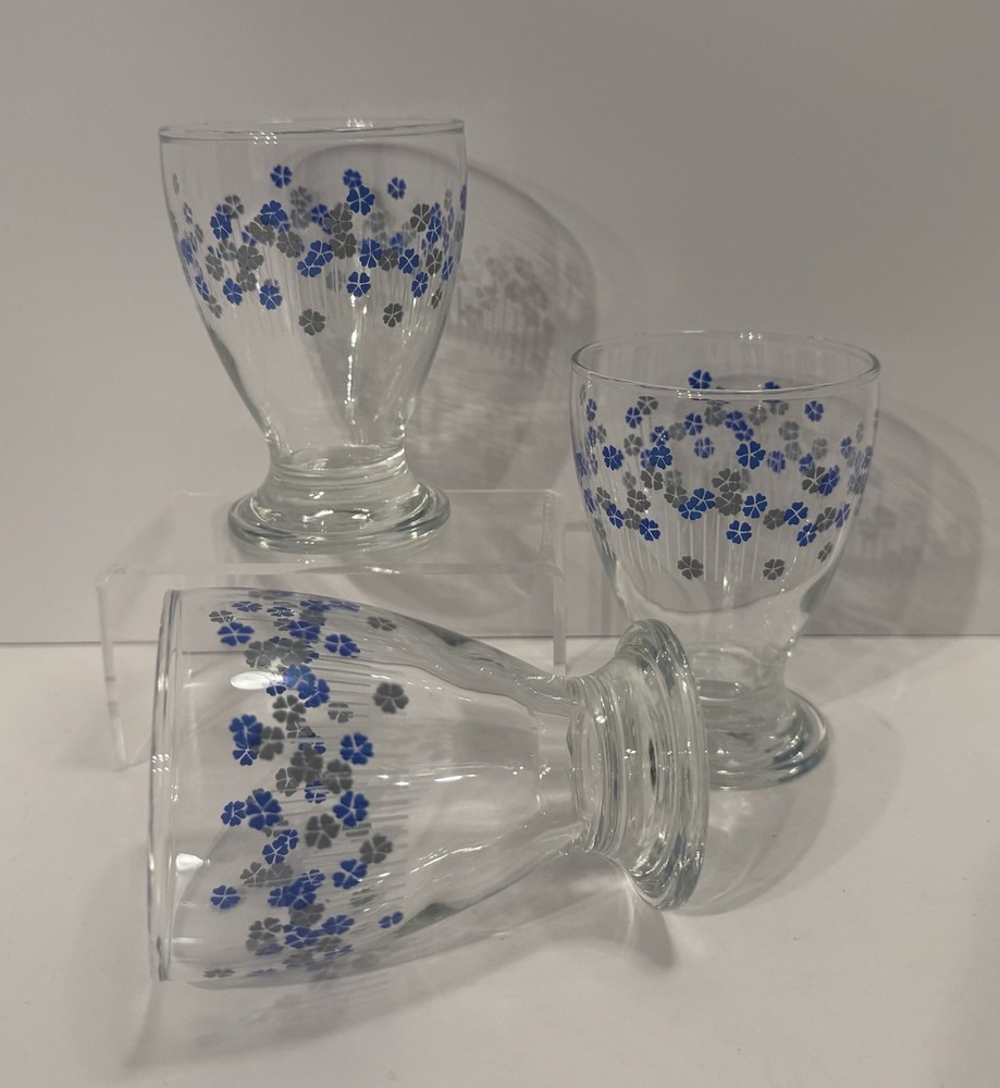 VTG Blue & Gray Flowers, White Line Design, Juice Glasses, Set of Three (3) Rare