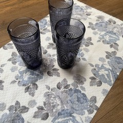 Crystal De Aquarius Glasses (3) Beautiful Amethyst Color