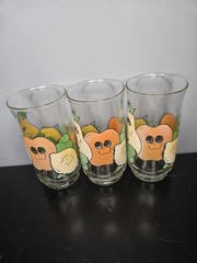 RARE Vintage Set of 3 Nancy Lynn Anthropomorphic»Smiling Fruit» juice glasses