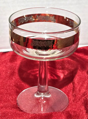 Vintage 2 Gold Encrusted Crystal 4oz Champagne/Dessert Floral Band Clear Glass