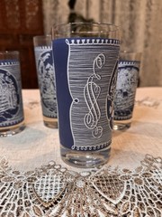 Vintage Currier & Ives Blue Tumblers Set of 4 Mixed Sizes Mid Century Barware