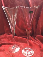 FLAWLESS Stunning 2 HOYA Crystal Desire Clear Rose CHAMPAGNE WINE FLUTES GLASSES