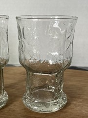 2 Vintage Libbey Country Garden Clear Daisy Flower tumbler Glasses embossed
