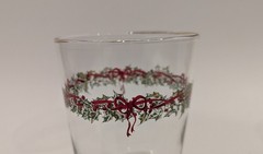 Vintage Libbey Holly Ribbon Christmas Glass Gold Rim, Heavy Base 12 oz 5.75″