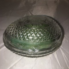 AVON FOSTORIA Lead Crystal Glass Egg 1977 MOTHERS DAY COLLECTION w/Original Soap