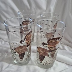 Set of 4 Vintage Libbey Canadian Geese Glasses 5.5″ Tall Flying