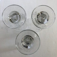 Libbey Orchard Fruit Water Wine Goblets 7″ Raised Design Stemmed 16 Oz Set of 3